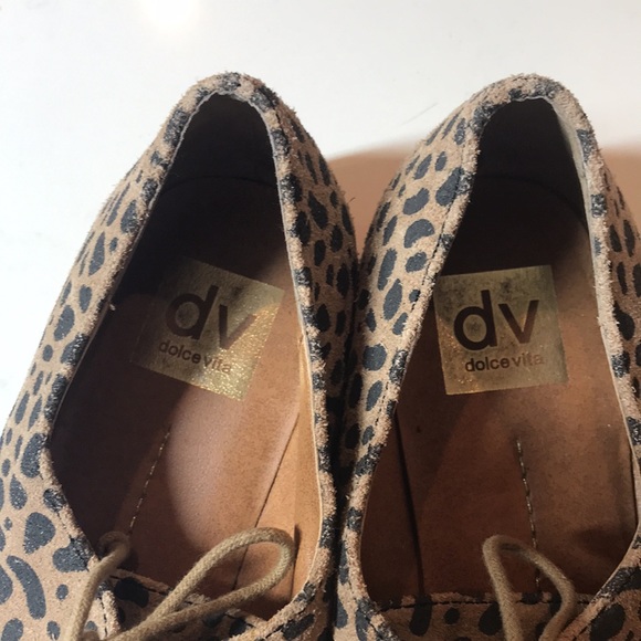 Dolce Vita Leopard Oxford Shoe - Picture 3 of 6